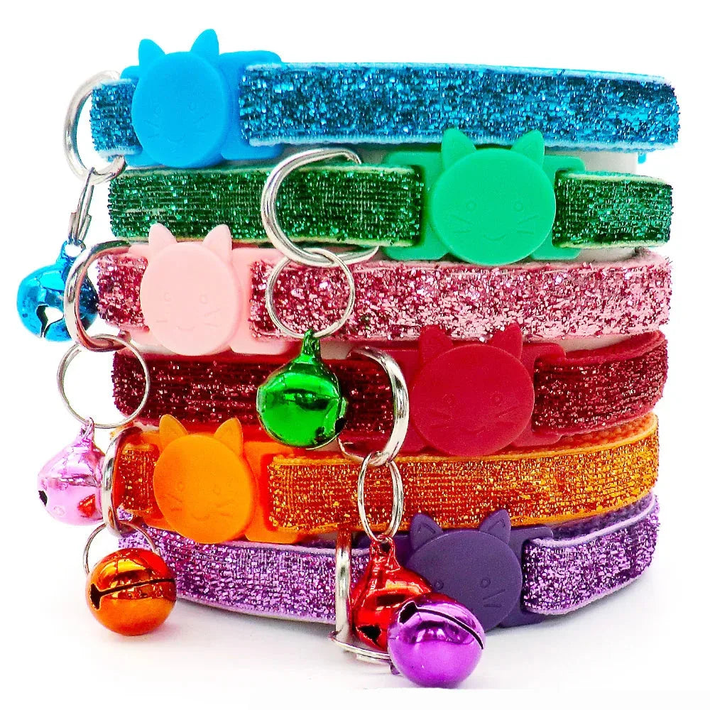 Verstelbare nylon huisdierhalsband met kattengezichtsknop en bel – voor kleine huisdieren - Ruffy