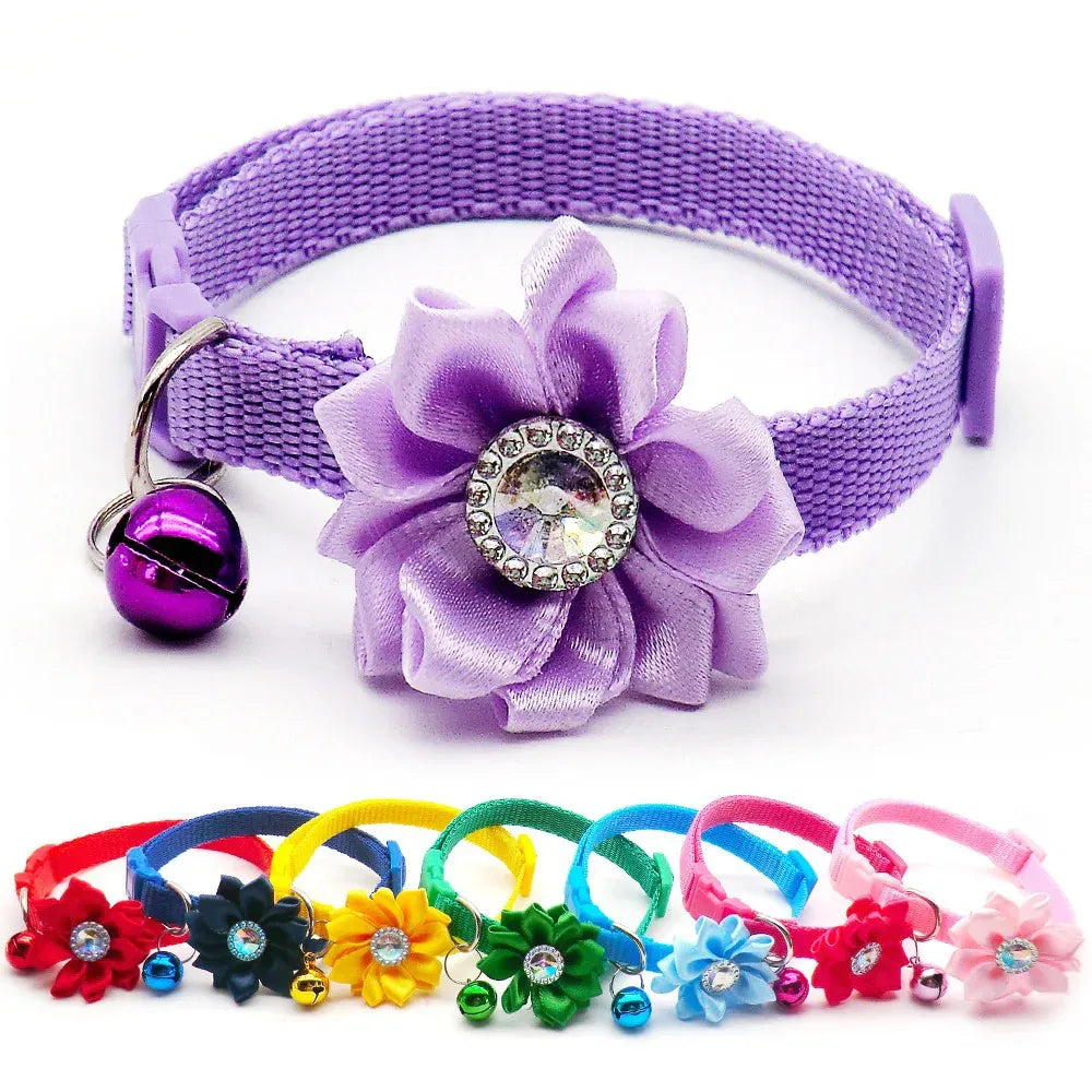 Wholesale 100 stuks verstelbare bloem halsband hond Puppy Tuig kat huisdier halsband release gesp schattig voor Puppy ketting met bel - Ruffy