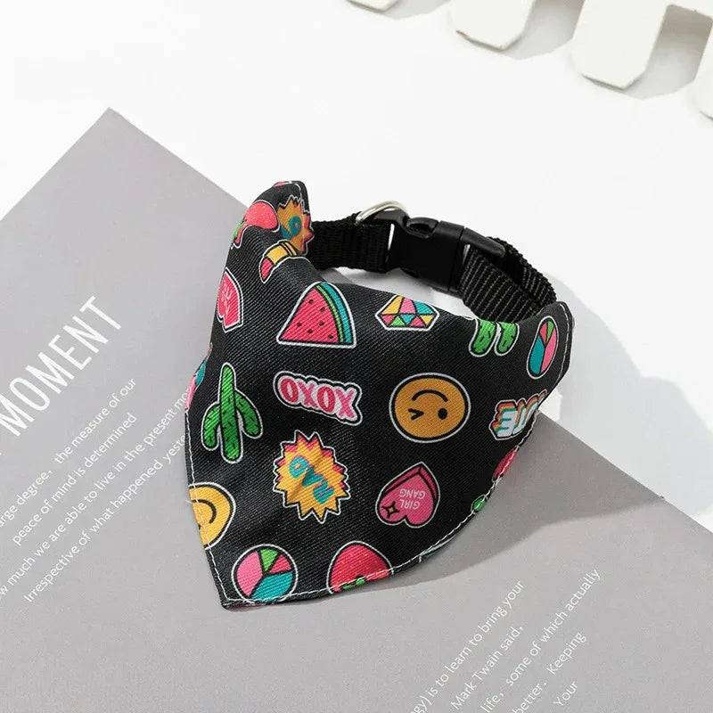 Verstelbare Bandana voor Honden Stijlvol Duurzaam Comfortabel Gemakkelijk Schoon te Maken Beschikbaar in S M L - Ruffy