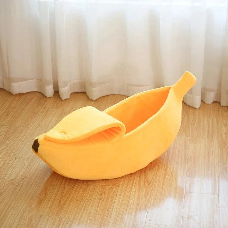 Banaanvormig Kattenbed Omsloten Ontwerp Met Wasbare Hoes Warm en Duurzaam - Ruffy