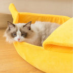 Knus Banaanvormig Bed met Zachte Pluche Stof Stijlvol en Duurzaam voor Katten en Kleine Honden - Ruffy