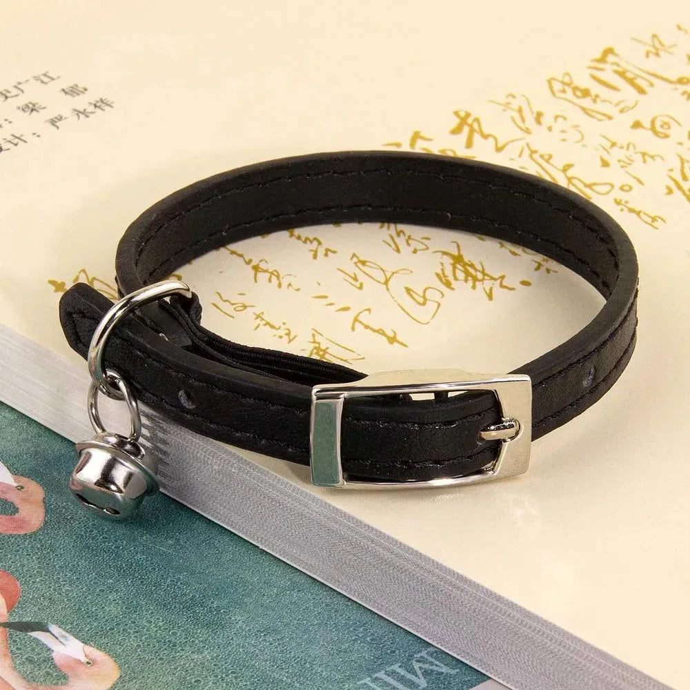 Luxe Leren Kattenhalsband Verstelbaar Anti-Stik Ontwerp Zachte Comfortabele Pasvorm XS tot S - Ruffy